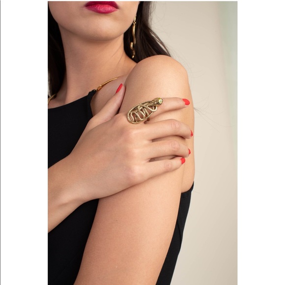 Trina Turk Jewelry - Trina Turk gold snake ring size 7 Trina Turk Jewelry - Trina Turk gold snake ring size 7